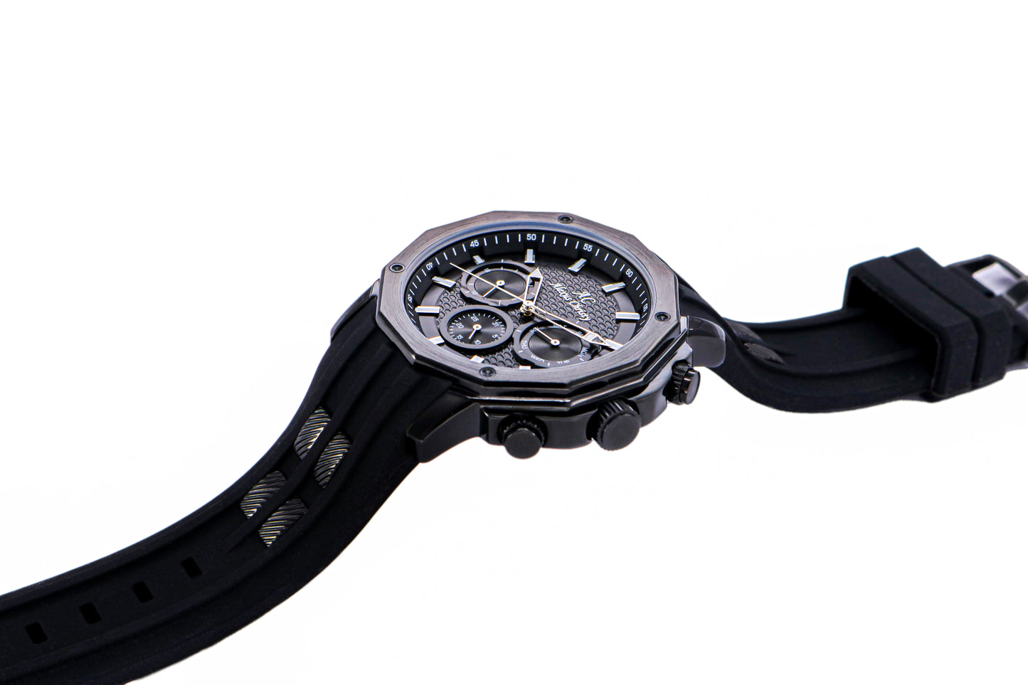Multifunctional Rubber Band Day/Date Analog Sporty Men Watch